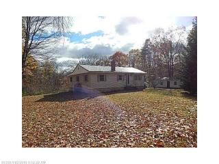71 Hunts Meadow Rd, Whitefield, ME 04353 exterior