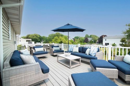 25 Charlene Ave, Westerly, RI 02891 exterior