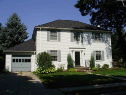 103 Randlett Park, Newton, MA 02465 exterior