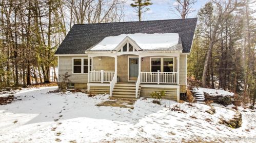 35 Rosedale Rd, West Bath, ME 04530 exterior