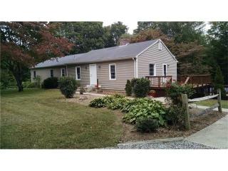 364 Colonel Ledyard Hwy, Gales Ferry, CT 06339 exterior