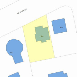 924 Watertown St, Newton, MA 02465 plot plan