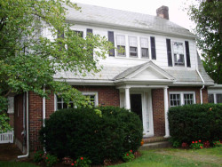 688 Chestnut St, Newton, MA 02465 exterior