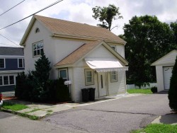 48 Chandler Pl, Newton, MA 02464 exterior