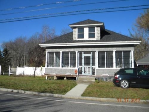 6 Gardner St, Salisbury Beach, MA 01952 exterior