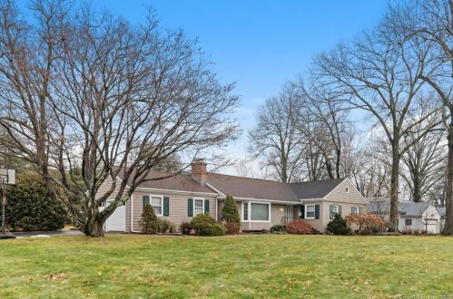 100 Pilgrim Rd, Hartford, CT 06117 exterior