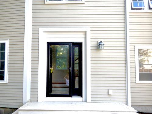 5 Johnson Ct, Kittery, ME 03904 exterior