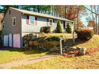 18 Spollett Dr, Derry, NH 03038 exterior
