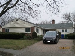 33 Mosman St, Newton, MA 02465 exterior