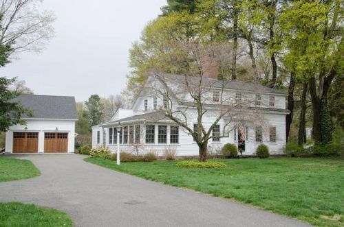 155 Main St, Wenham, MA 01984 exterior
