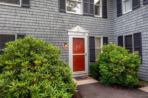 29 Munroe Ln, Topsham, ME 04086 exterior