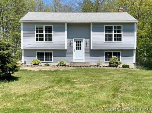 23 Acadia Way, Turner, ME 04282 exterior