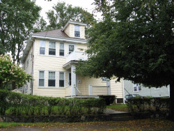 10 Cambria Rd, Newton, MA 02465 exterior