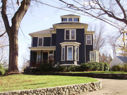 66 Summit St, Newton, MA 02458 exterior