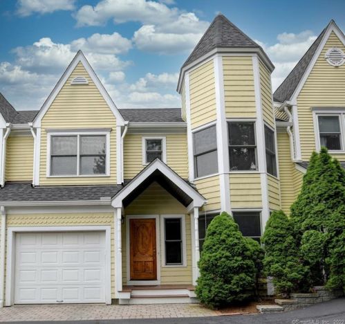 59 Prospect St, Ridgefield, CT 06877 exterior