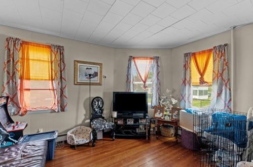 55 Lyman Ave, Johnston, RI 02911 exterior