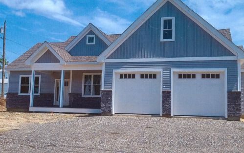 9 Oldfield Rd, Nashua, NH 03060 exterior