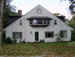 75 Park Ave, Newton, MA 02458 exterior