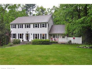 146 Juniper Dr, Avon, CT 06001 exterior