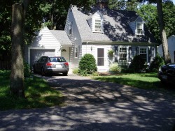 123 Walnut Hill Rd, Newton, MA 02461 exterior