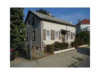 132 Commodore St, Providence, RI 02904 exterior