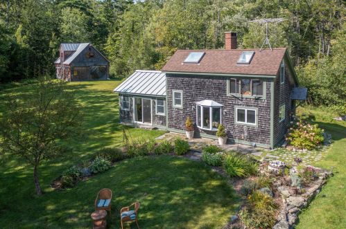 47 Brawn Rd, Lincolnville, ME 04849 exterior