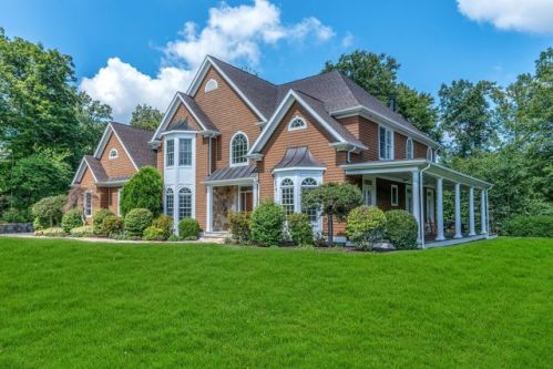 1 D Arcangelo Dr, Brookfield Center, CT 06804 exterior