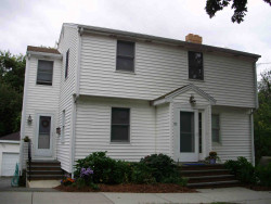 82 Pine St, Newton, MA 02466 exterior