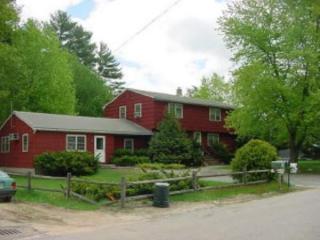 3 Lynwood St, Plaistow, NH 03865 exterior