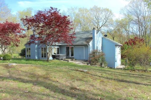 20 Esthers Lane Ext, Morris, CT 06763 exterior