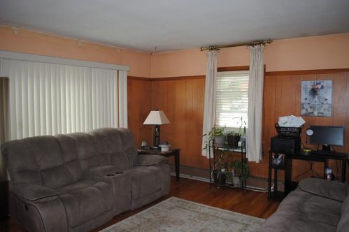97 Andover St, North-Providence, RI 02904 exterior