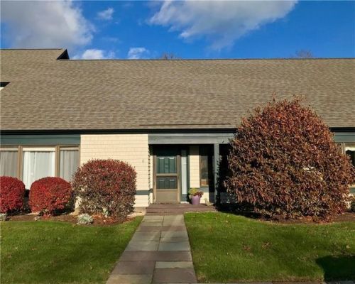 6 Martingale Ln, Narragansett, RI 02882 exterior