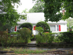 30 Cambria Rd, Newton, MA 02465 exterior