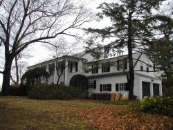 239 Windsor Rd, Newton, MA 02468 exterior