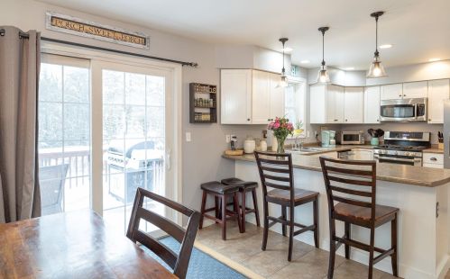 44 Karl Ln, Fitzwilliam, NH 03447 exterior
