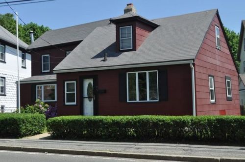 75 Nahant St, Wakefield, MA 01880 exterior