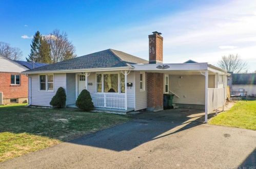 368 Alling St, Kensington, CT 06037 exterior