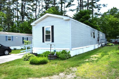 13 Easy St, Holderness, NH 03245 exterior