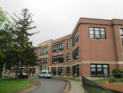 100 Walnut St, Newton, MA 02460 exterior