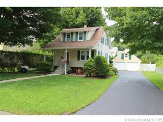 22 Cottage St, Bridgeport, CT 06611 exterior