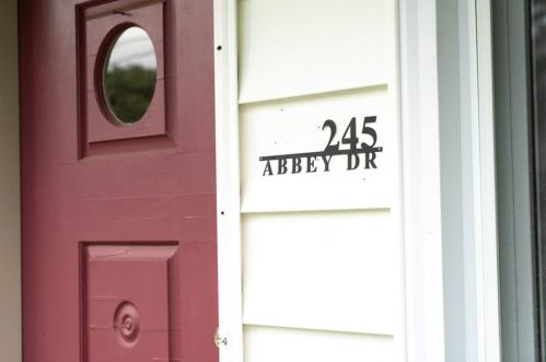 245 Abbey Dr, Cumberland, RI 02864 exterior