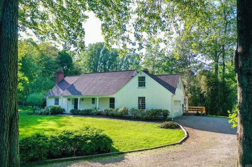 30 Orchard Hill Rd, Norwalk, CT 06851 exterior