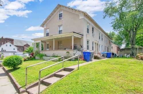 6 Spring St, Enfield, CT 06082 exterior