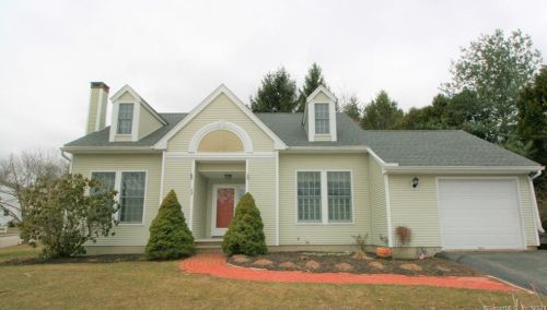 88 Cantor Ln, Torrington, CT 06790 exterior