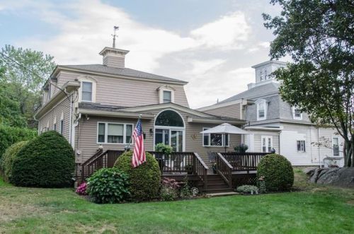 27 Spinale Rd, Swampscott, MA 01907 exterior