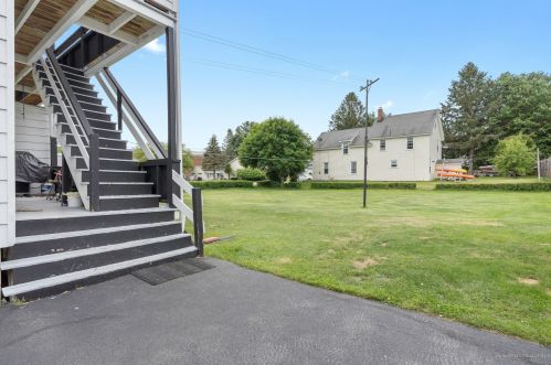 4 Highland St, Biddeford, ME 04005 exterior