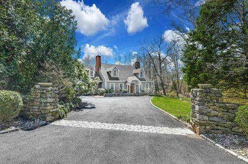 76 Cherry Valley Rd, Greenwich, CT 06831 exterior