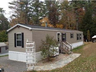 29 Hillside Dr, Allenstown, NH 03275 exterior