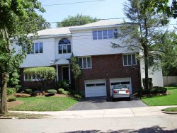 124 Deborah Rd, Newton, MA 02459 exterior