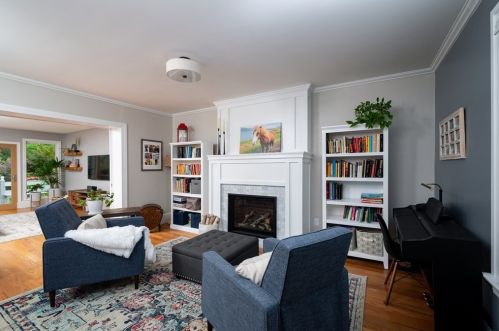 80 Clinton Pl, Newton, MA 02459 exterior